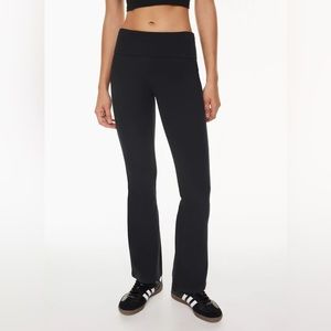 ARITZIA black Camden Pants